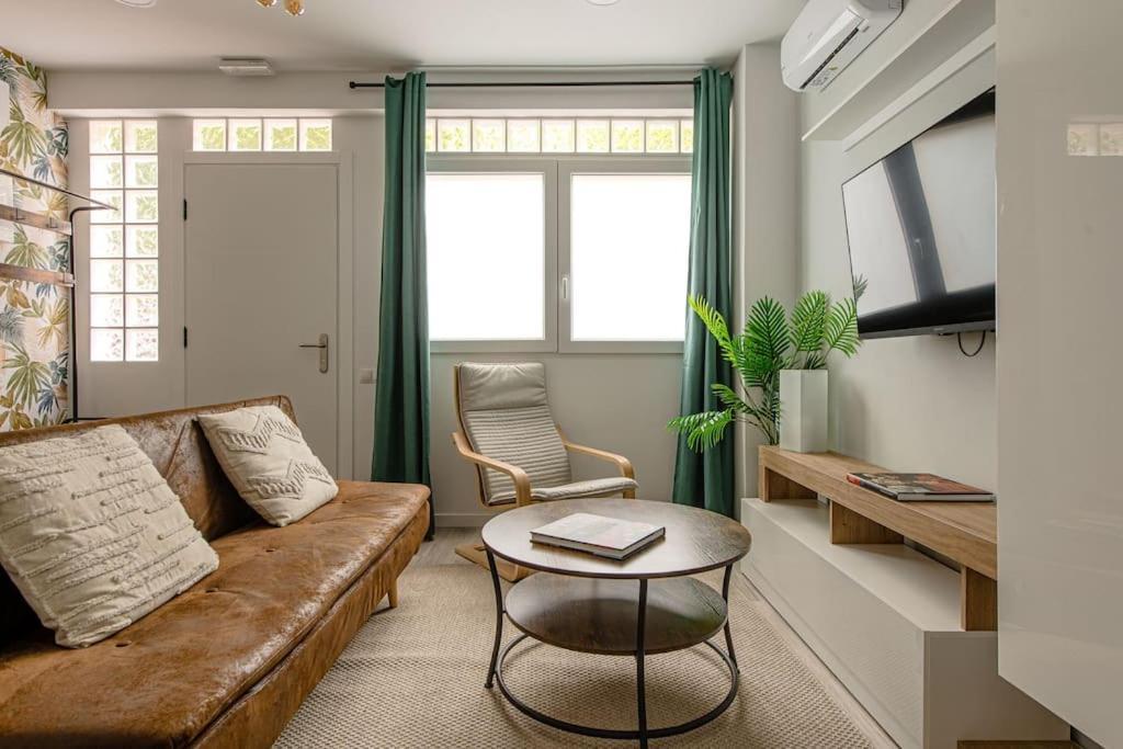 Cozy Duplex Apartment In Barrio De Salamanca - Heredia Мадрид Экстерьер фото